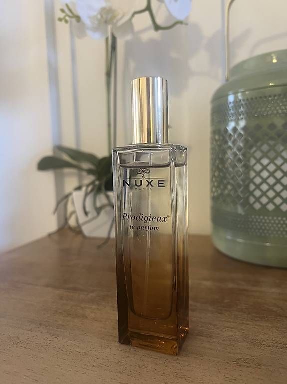 Parfum & Eau de Toilette: NUXE Prodigieux Le Parfum 50ml – Gebraucht aus Schaffhausen von blu_69kx