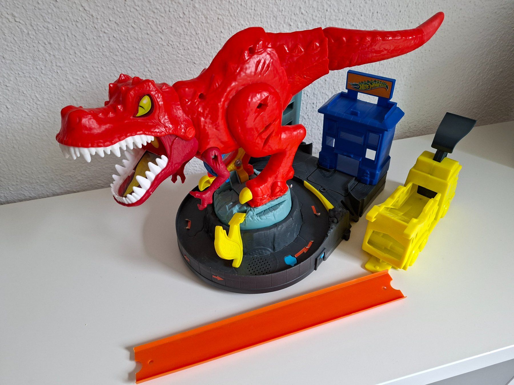 Hot Wheels Giocattoli: Hot Wheels T-Rex  Attacke  Trackset – Usato da Rombach venduto da kelebek12
