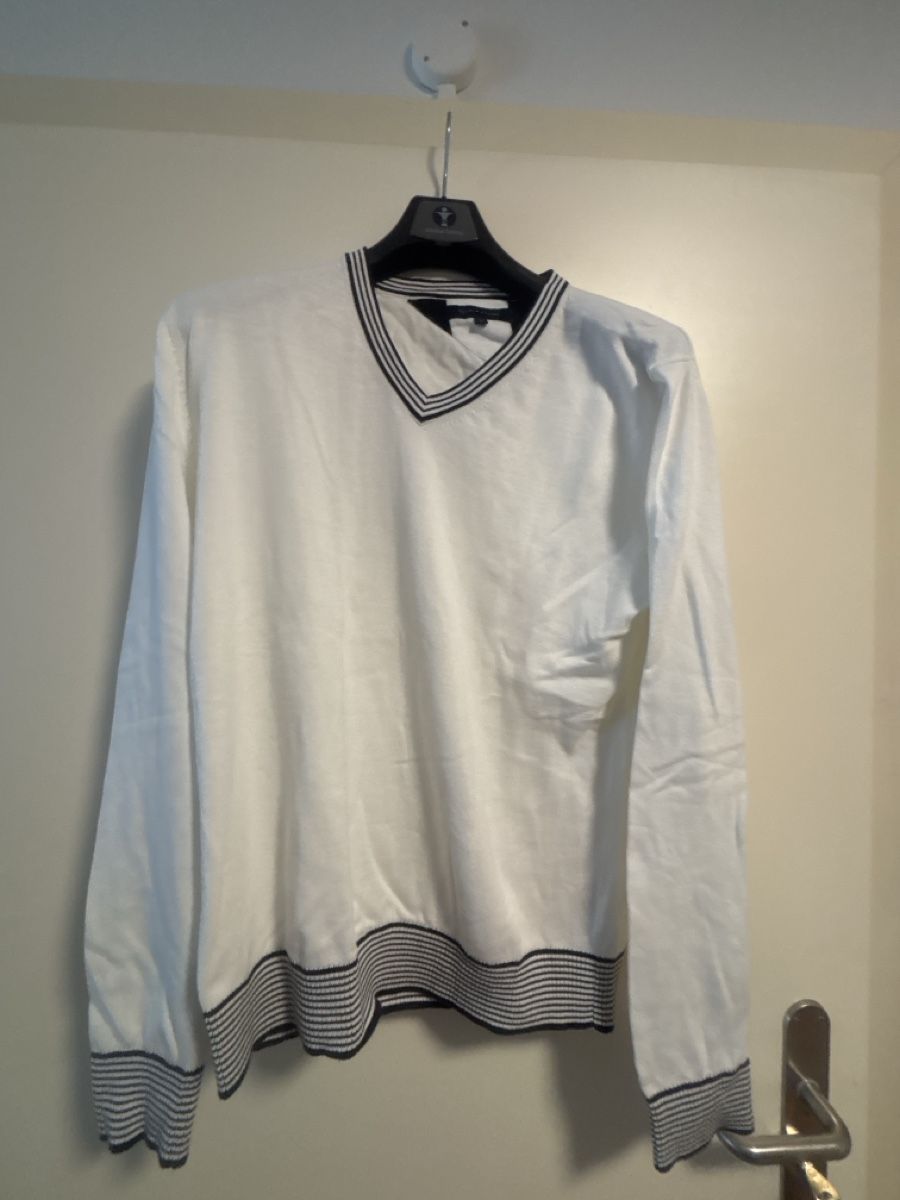 Tommy Hilfiger Maglioni & Felpe: Tommy Hilfiger Herren Pullo  V-Ausschnitt Grösse L Weiss – Usato da Wallisellen venduto da ASZT
