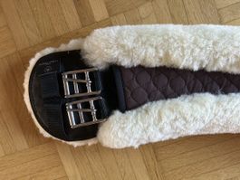 Sattelgurt Christ Lammfell braun 110cm 