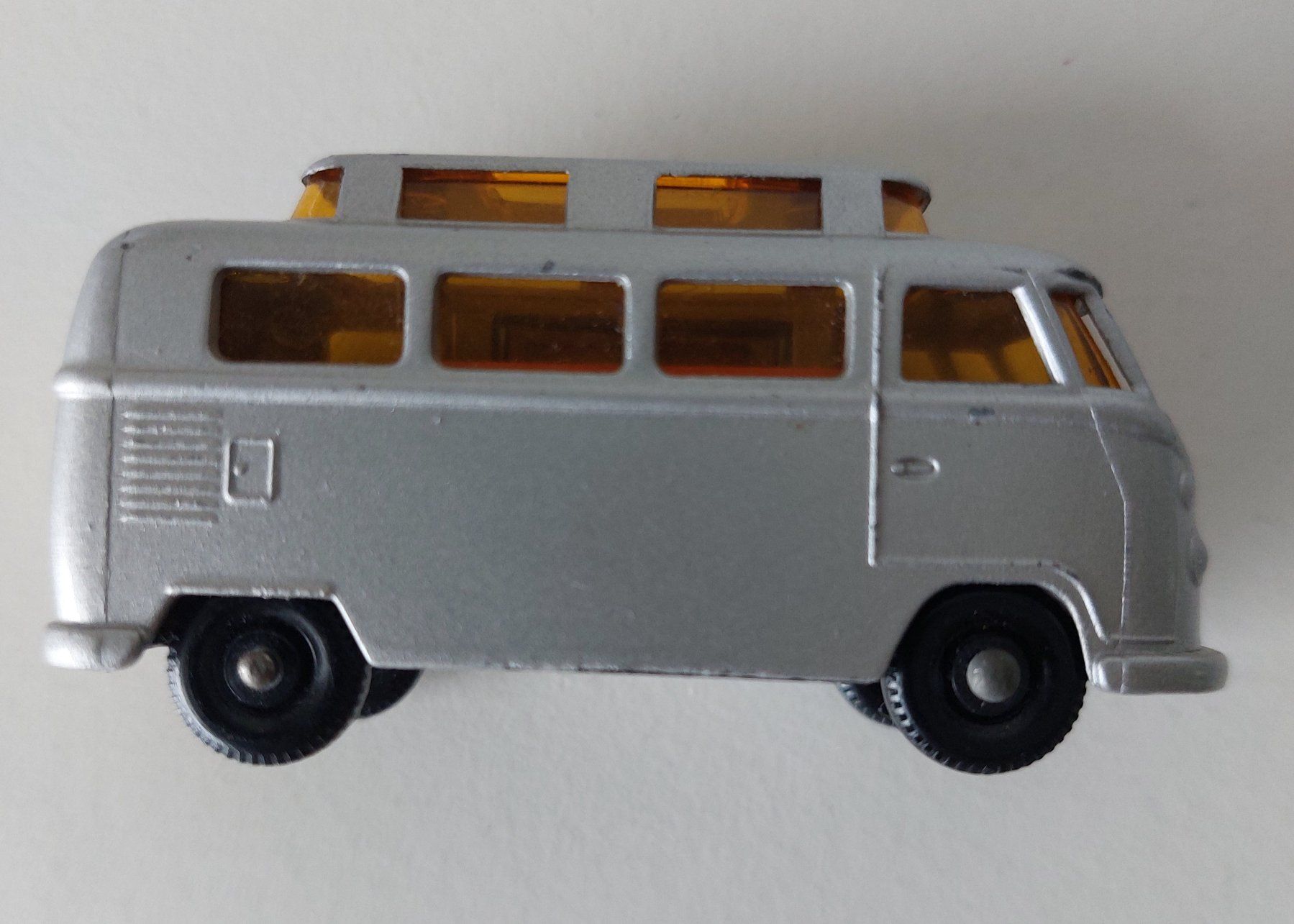 Matchbox Modellini d'auto: Matchbox Lesney Nr. 34C VW BUS Camper – Usato da Schenkon venduto da Elbarto007 5
