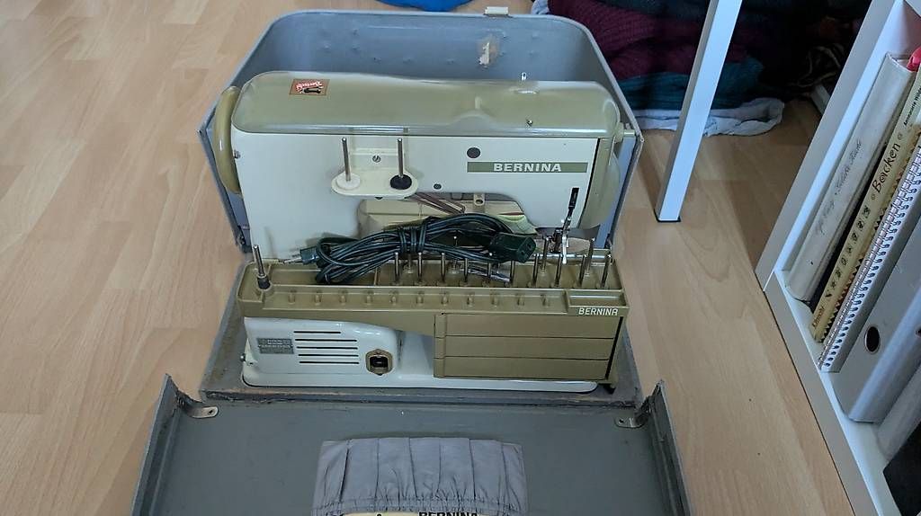 Bernina Macchine da cucire: Bernina Record - Klasse 530-1 – Usato da Winterthur venduto da cesteffani