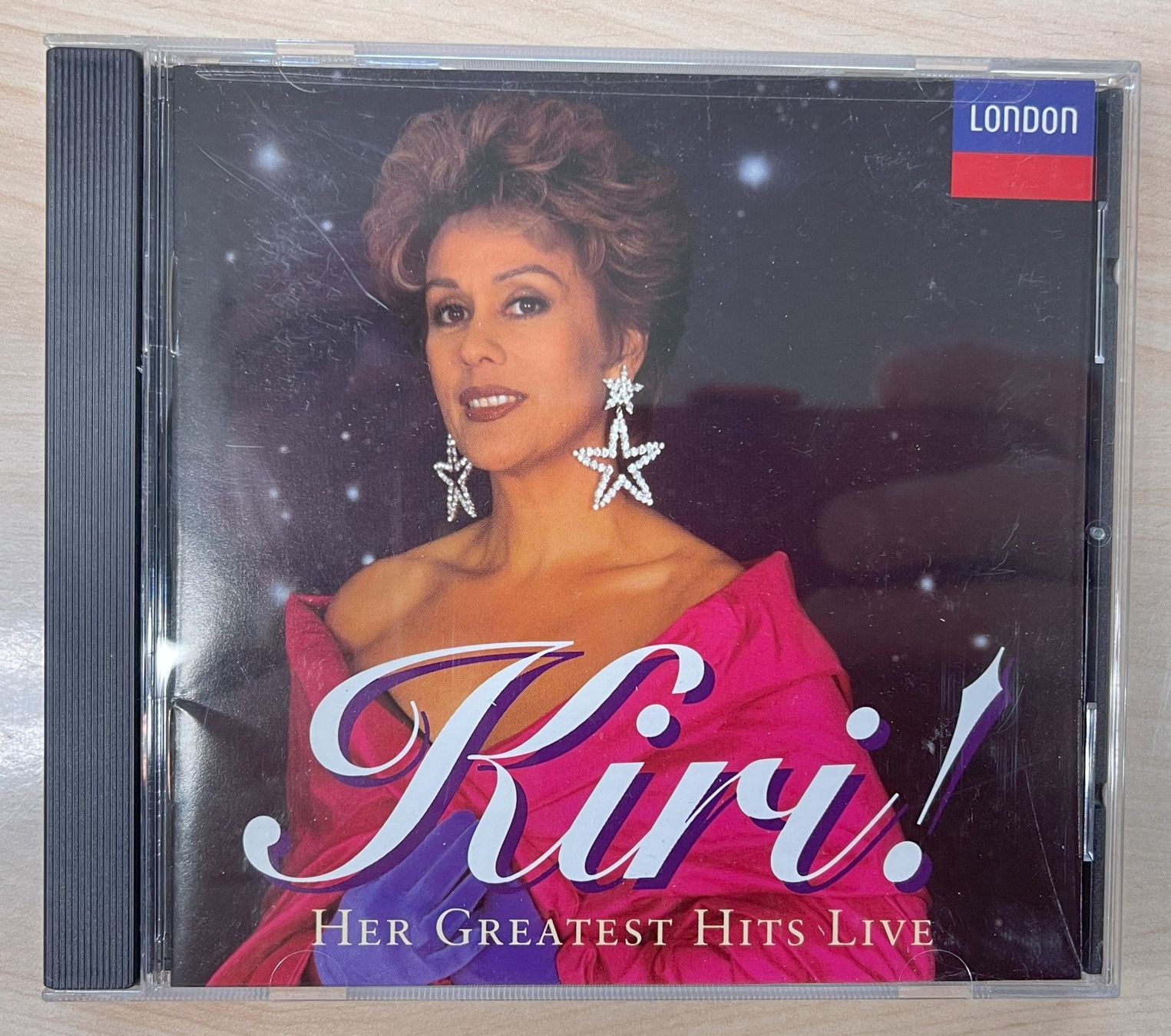 CD: KIRI - Her Greatest Hits Live CD – Usato da Oftringen venduto da Vucki