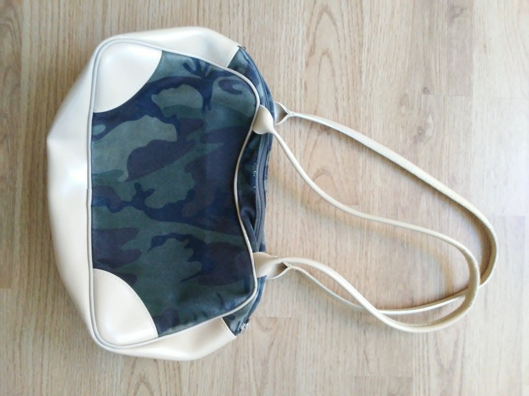 Taschen für Damen: Sacs à main /bandoulière – Gebraucht aus Couvet von fat_kyl7 2
