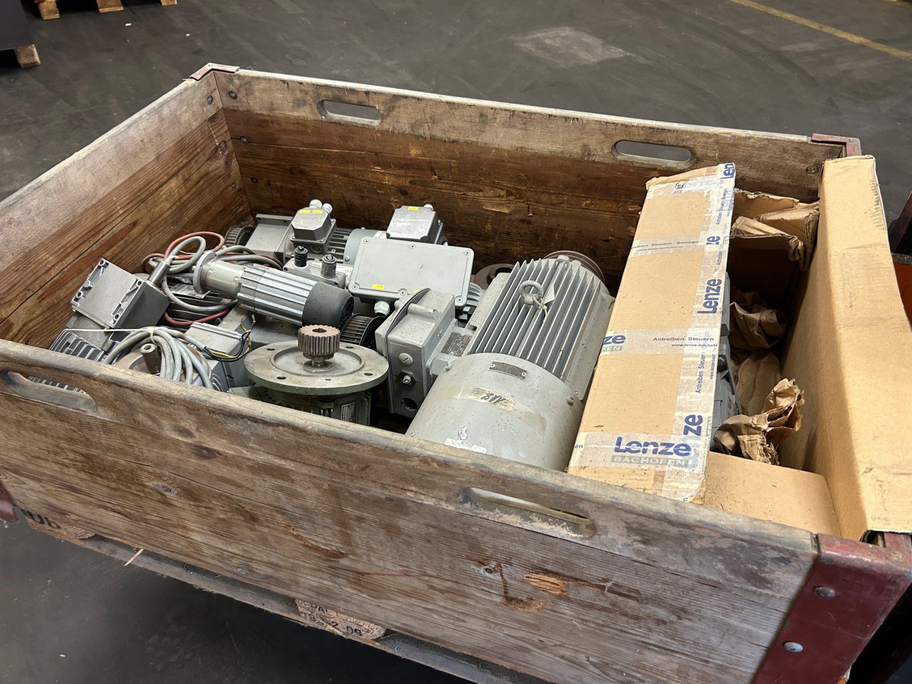 Motori: Grosser Posten Elektromotore – Usato da Zofingen venduto da Maschinenfabrik