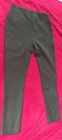 Warme Leggings mit Edelweiss-Stickerei
