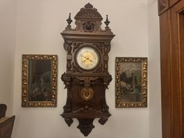Wanduhr aus Holz mit Pendel gebraucht guter Zustand