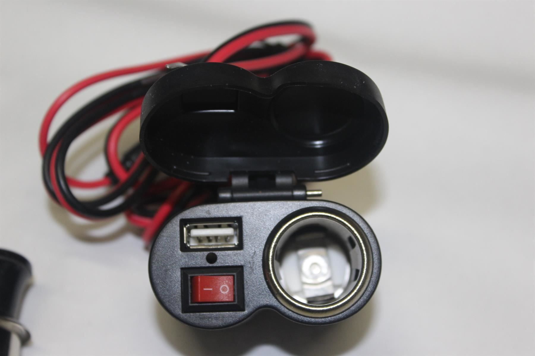 Caricatori & Batterie: 12V Motorrad Lenker USB Buchse – Nuovo (secondo la descrizione) da Kirchdorf AG venduto da Restposten110
