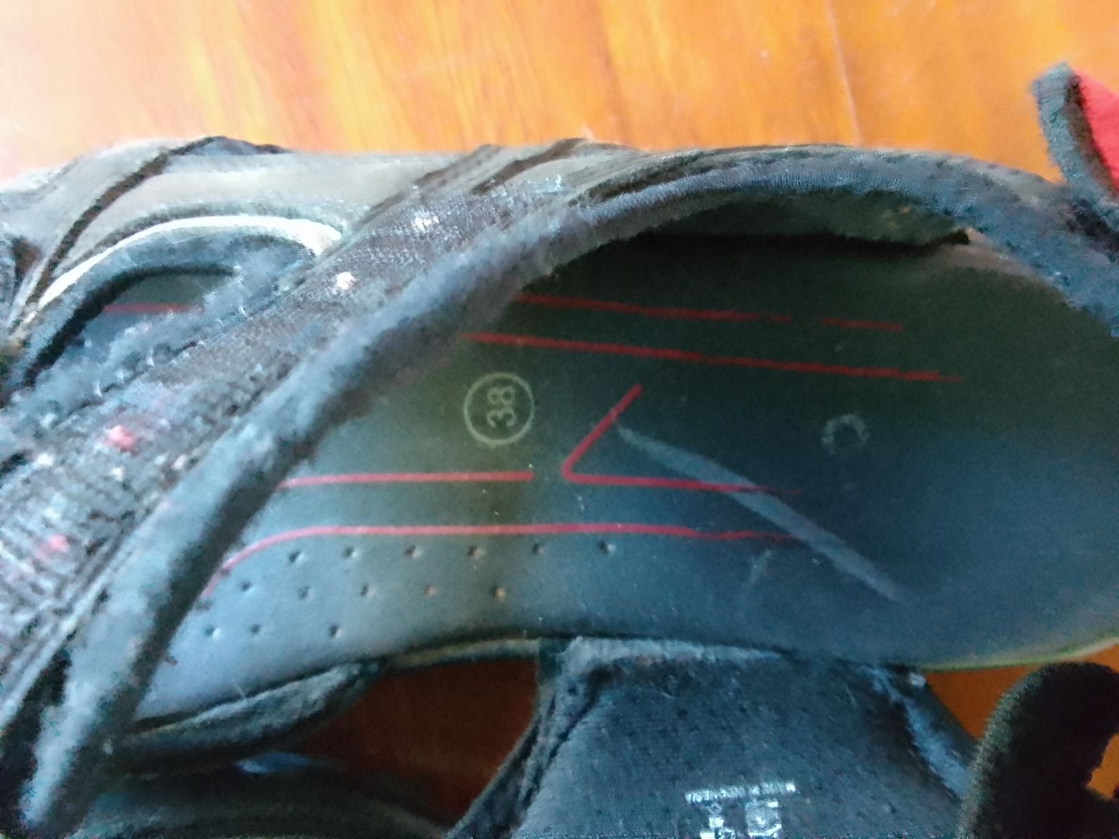 Scarpe da uomo: 3 Paar Schuhe Grösse 38 – Usato da Ebmatingen venduto da swiss.canadian 8