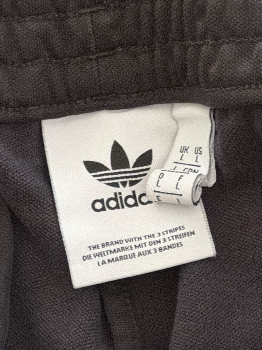 Adidas Pantalons: Adidas Jogginghose – D'occasion à Bad Ragaz par Nikis_Markt 2