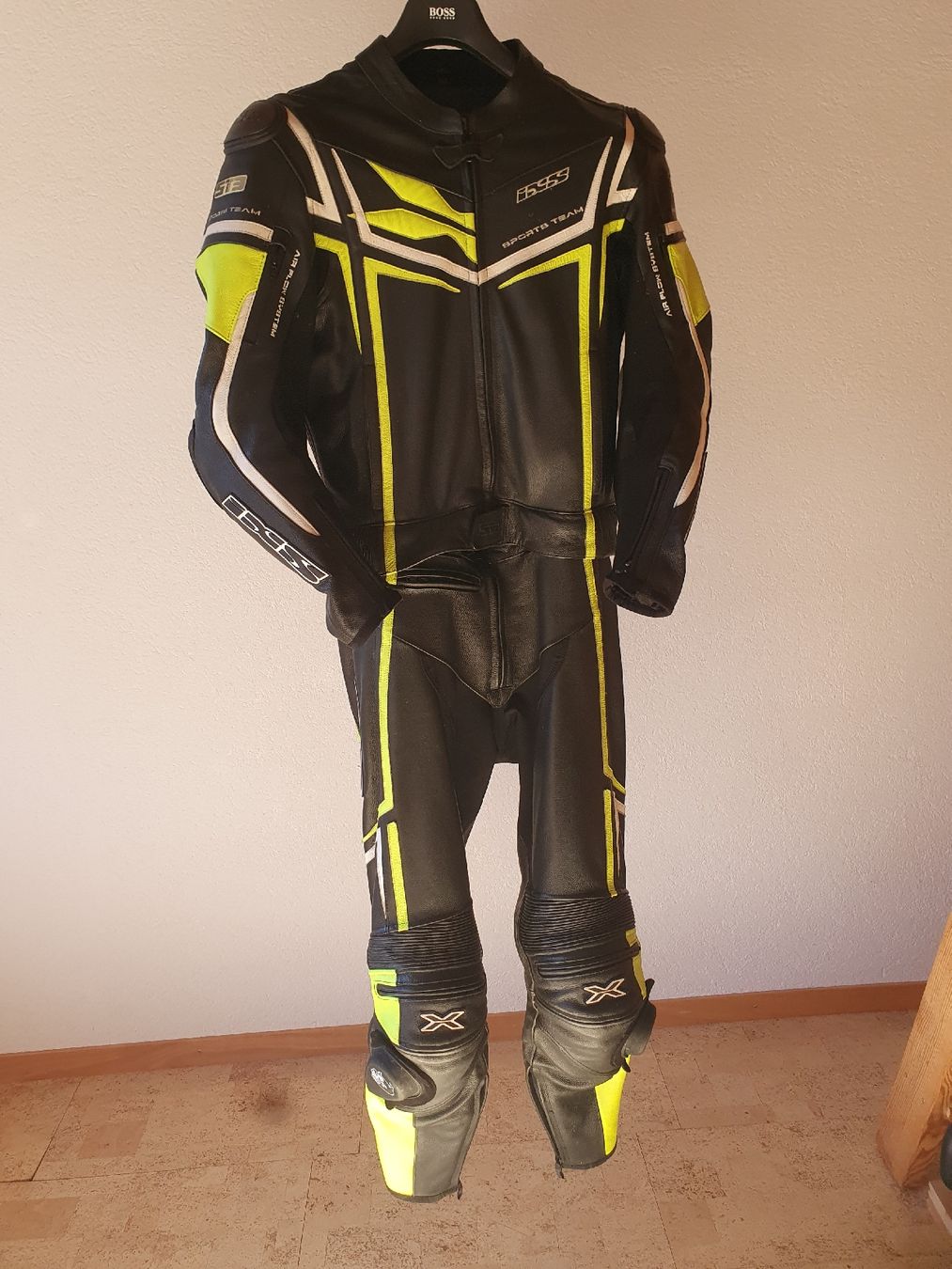 IXS Completi: iXS Lederkombi 2-teilig – Usato da Landquart venduto da luk_22 1