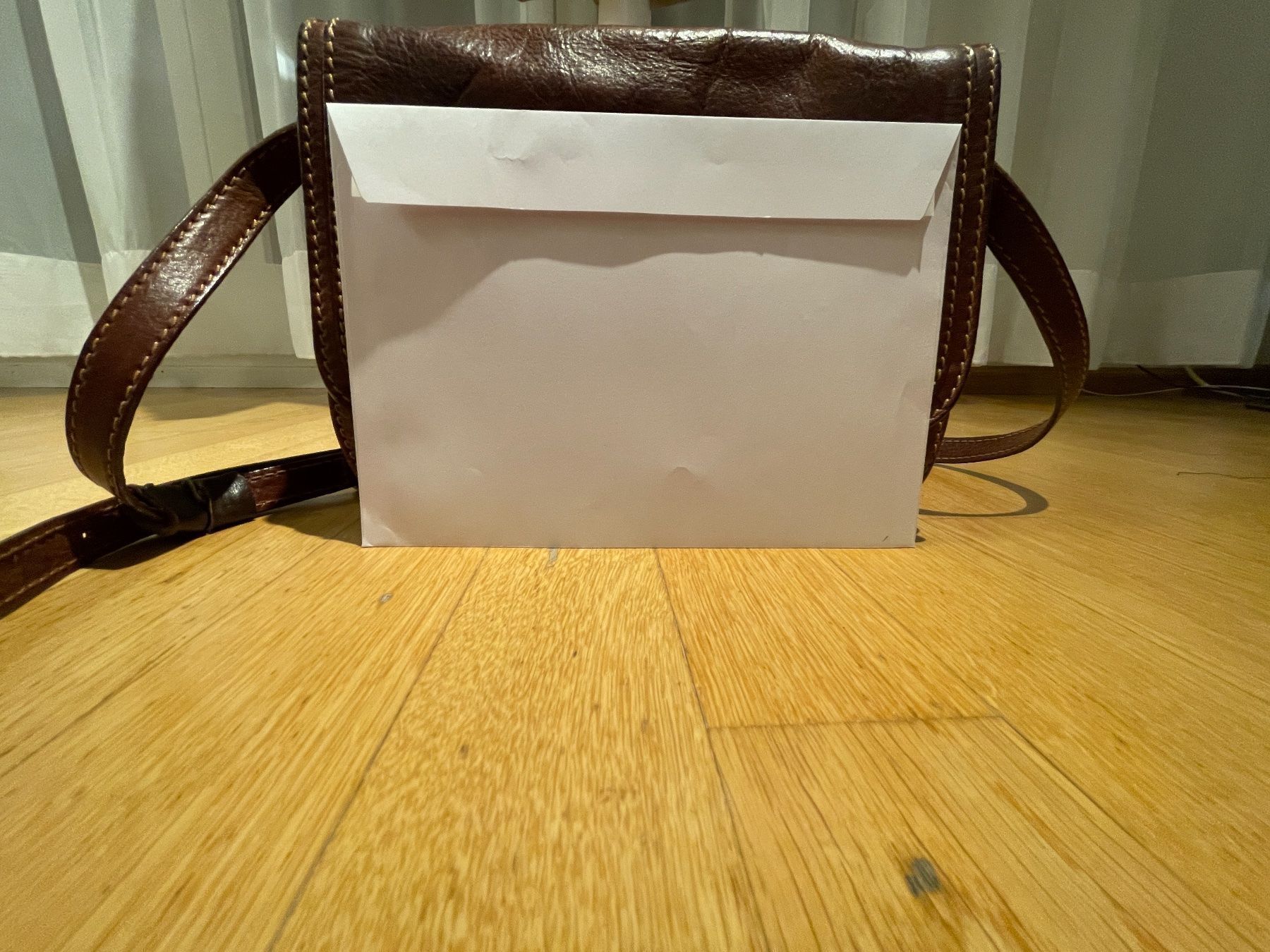 Sacs femmes: The Bridge Leder Tasche Umhänge – D'occasion à Basel par Elif2705 6