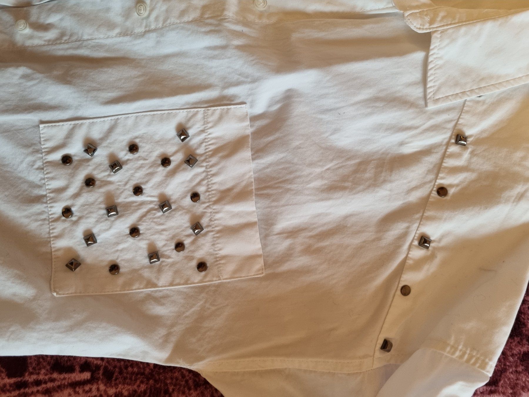 Zara Camicette: ZARA Oversized Hemd, Xs – Nuovo (secondo la descrizione) da St Gallen venduto da vir_5kgt 4
