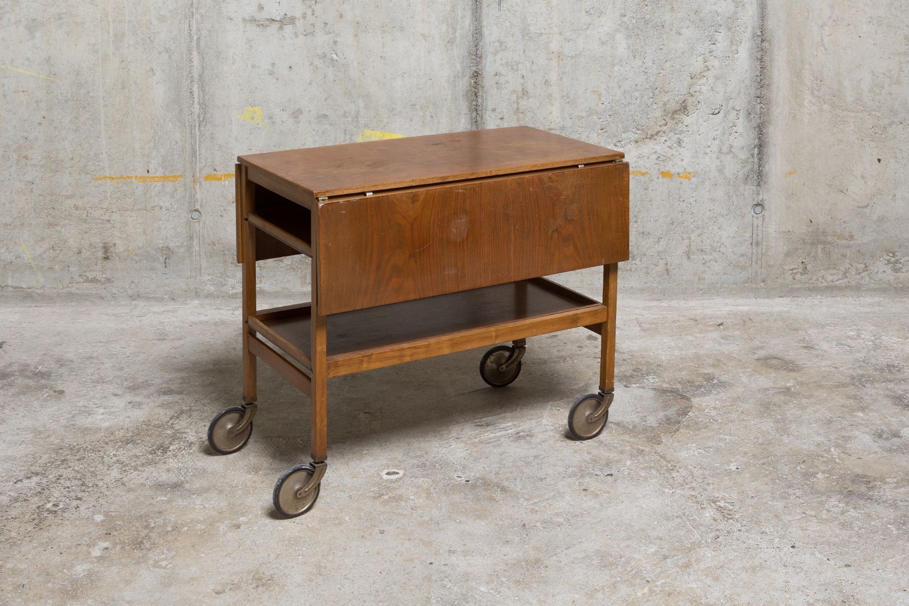 Servierwagen: Vintage Servierwagen – Gebraucht aus Bern von sales_et 1