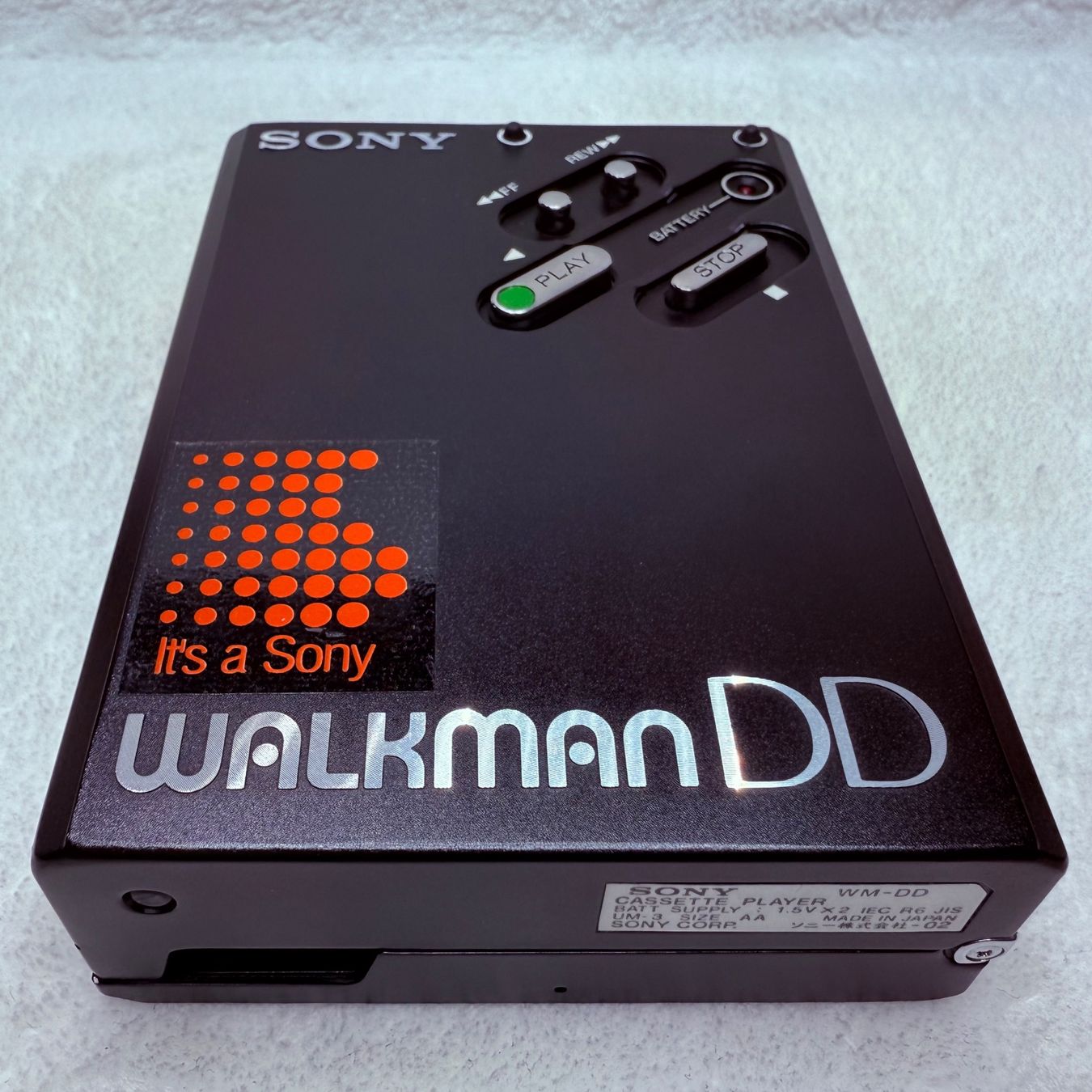 Sony Lecteur media portable: Sony Walkman WM-DD schwarz #253 – D'occasion à Vorderthal par WalkmanClinic 3