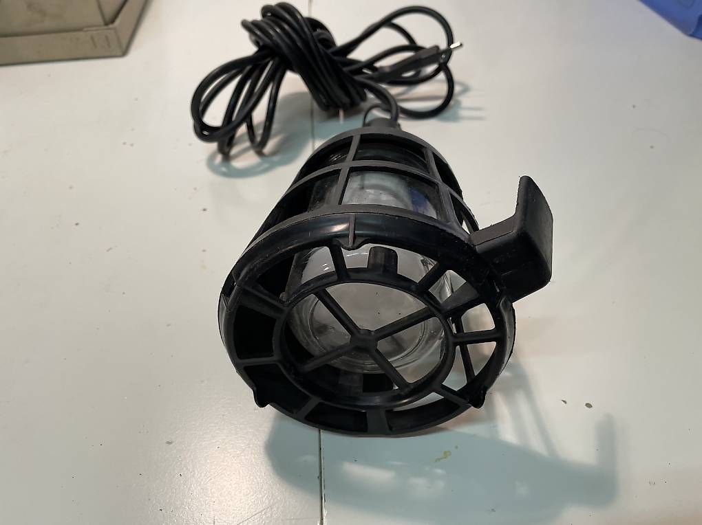 Lampade: Lampe baladeuse – Usato da Les Acacias venduto da Lynncia 1