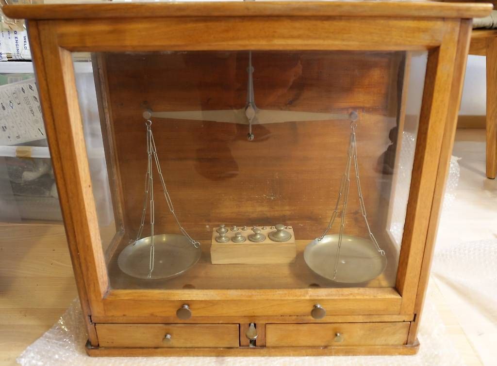 Waagen und Gewichte: Antique balance de pharmacien – Gebraucht aus Genolier von Sebwirz 3
