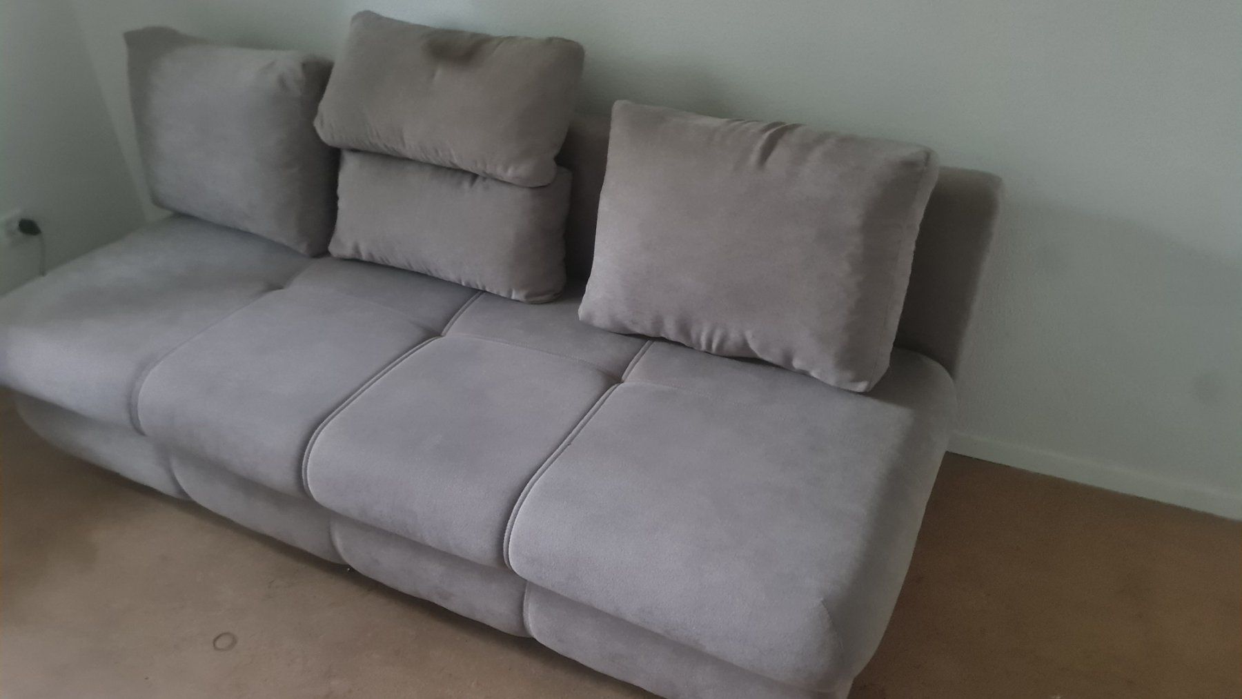 Sofas: Liegesofa – D'occasion à Schlieren par Bconti86