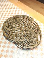 Jugendstil Wärmeschutzer Untersetzer Messing ablage Bronze