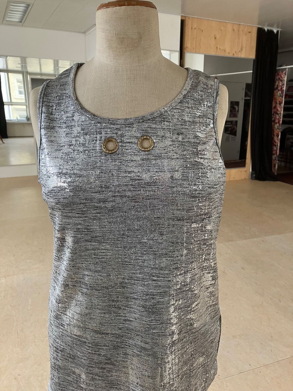 Top: Edles, silbergraues Damen Top, Grösse L – Nuovo (secondo la descrizione) da Schaffhausen venduto da NinaRicardo 1