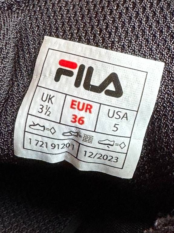 Fila Scarpe da uomo: Fussballschuhe Gr. 36 Fila – Usato da Zürich venduto da vasile23 2