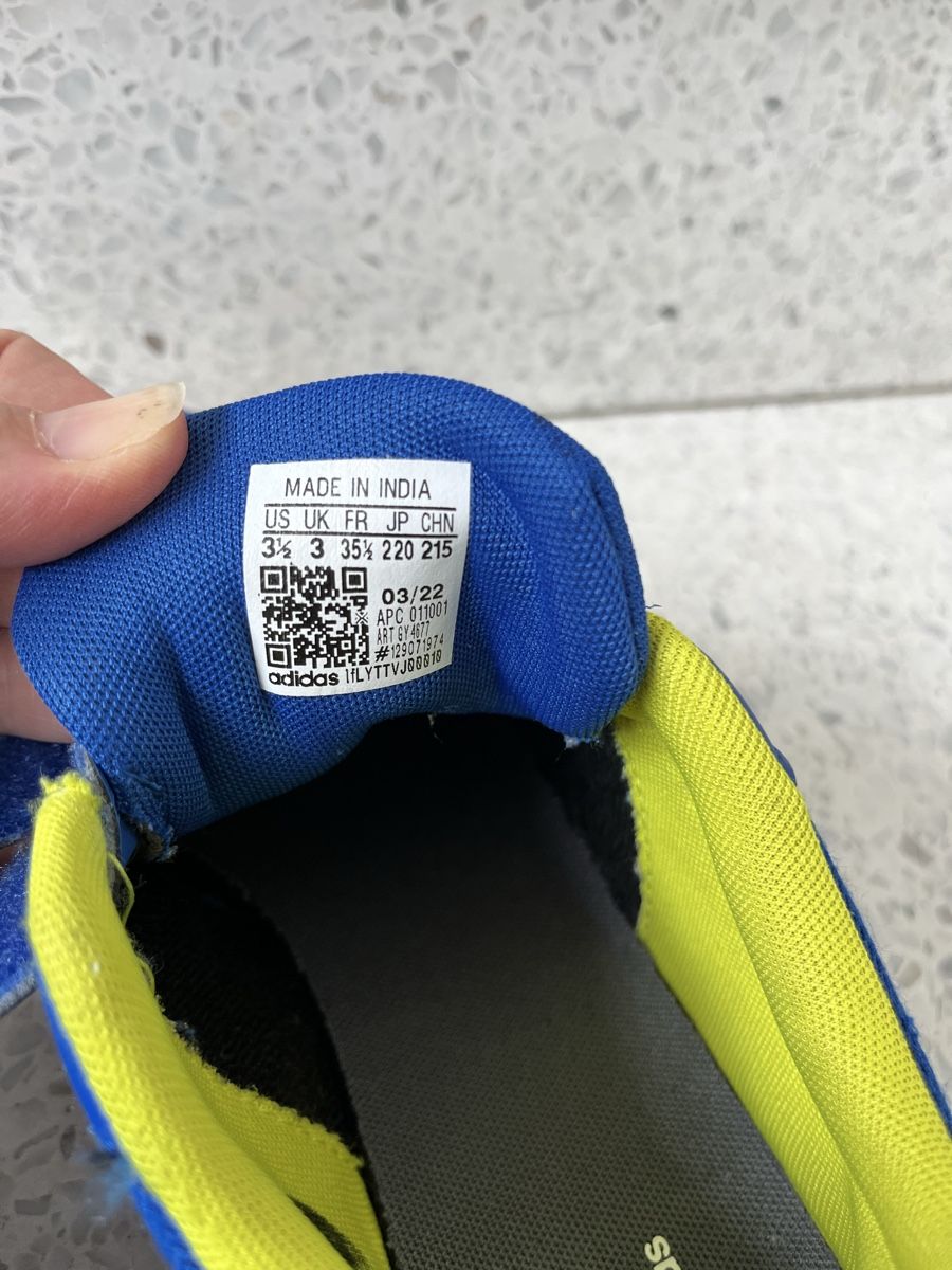 Adidas Scarpe per ragazzi: Hallenschuhe Adidas Gr. 35.5 – Usato da Luzern venduto da Aldabema 6