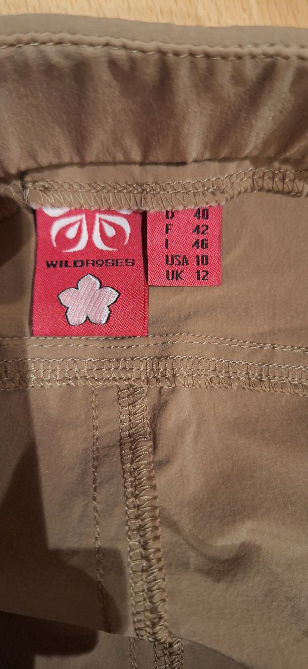 Pantalons: Wanderhose – D'occasion à Oberägeri par run_cj6q 3