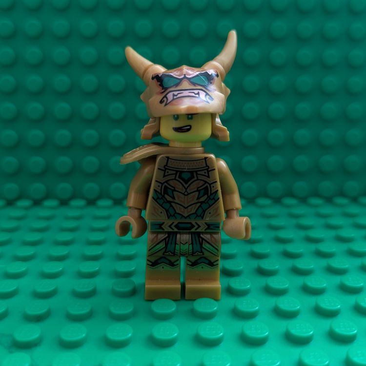 Lego Jouets: LEGO Minifigur, njo0774 "Lloyd (Golden Oni)" – D'occasion à Luzern par sch_56dj 1