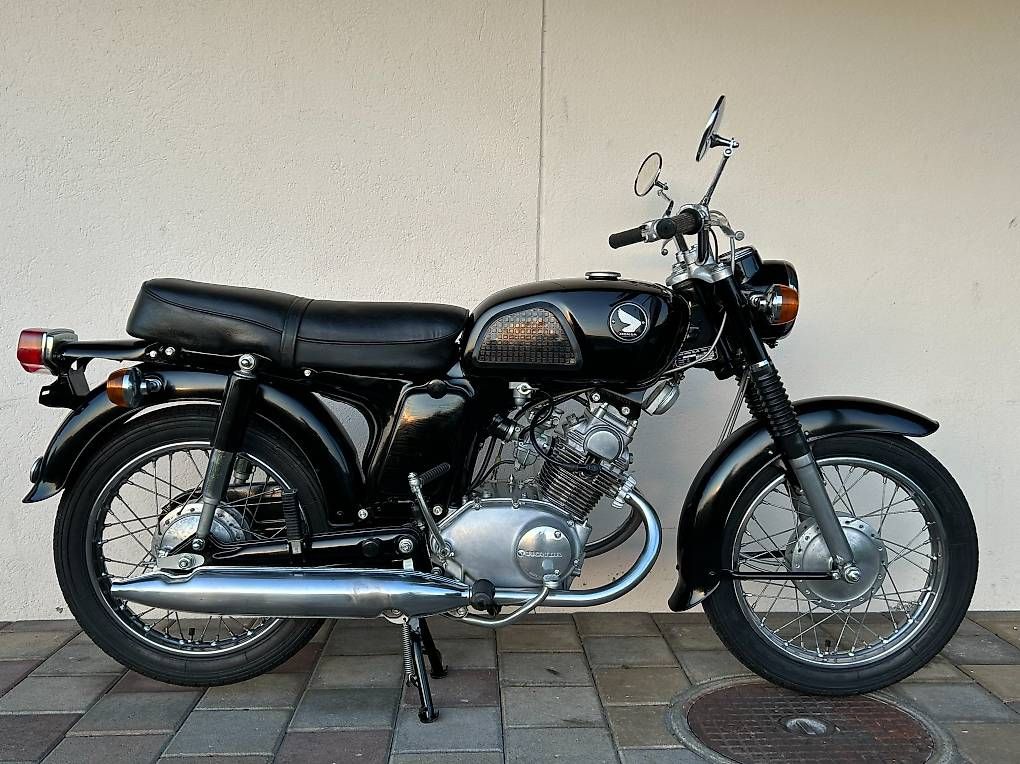 Strada: Honda CD125 Jg. 1968 – Usato da Altwis venduto da Benly 1