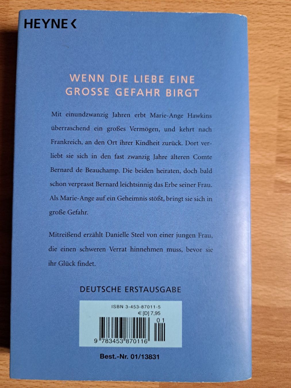 Libri: Der rubinrote Ring - Danielle Steel – Usato da Hettiswil venduto da san_kf5h 1