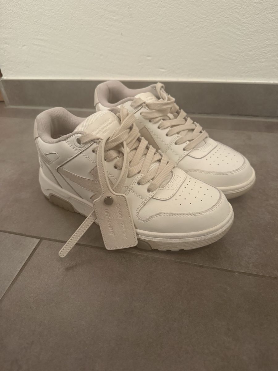 Off-White Scarpe da donna: Off-White Schuhe – Nuovo (secondo la descrizione) da Wilen b. Wollerau venduto da Sarinaaa_17