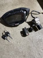 Bordcomputer und Schlüsselsatz Ducati