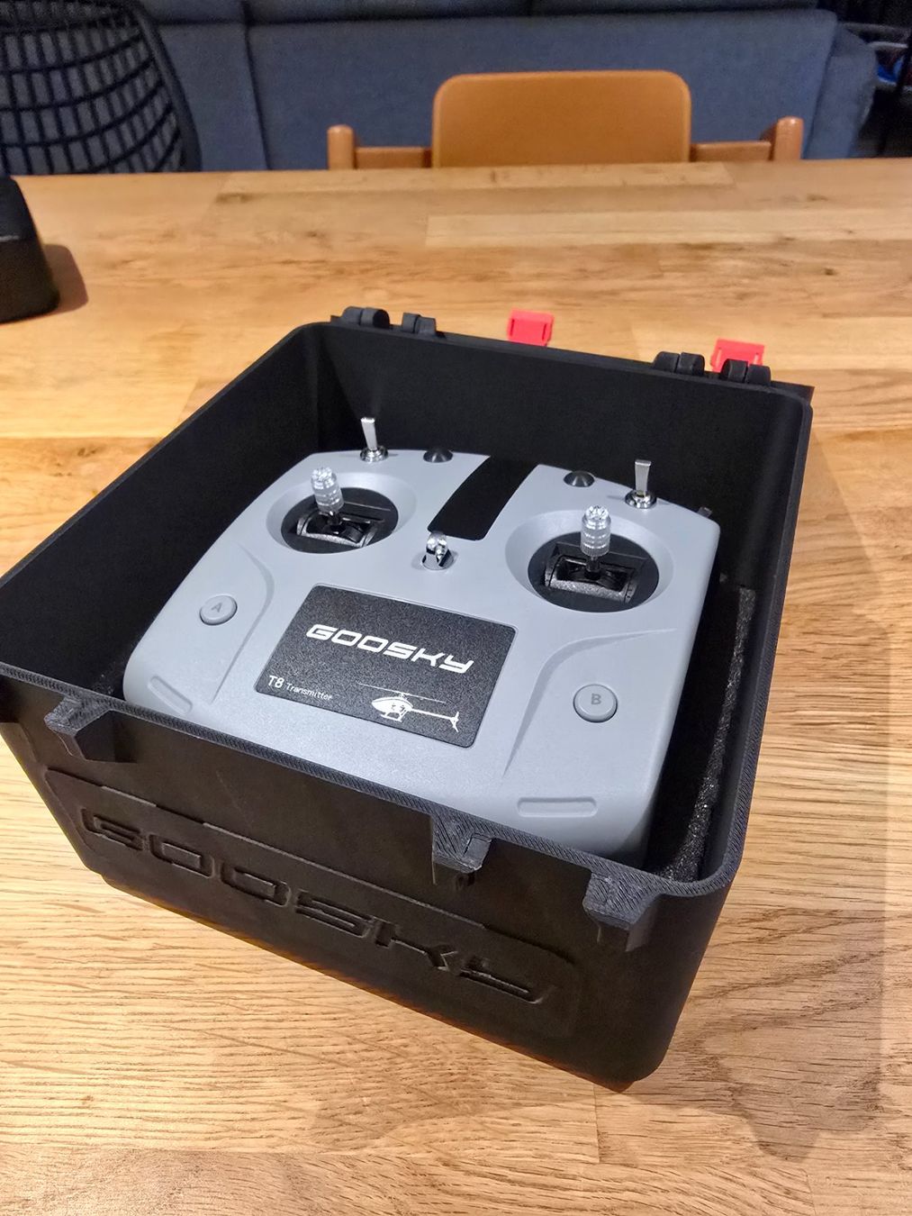 Telecomando: Goosky T8 + boîte de rangement – Usato da Attalens venduto da mic_6tyd 2