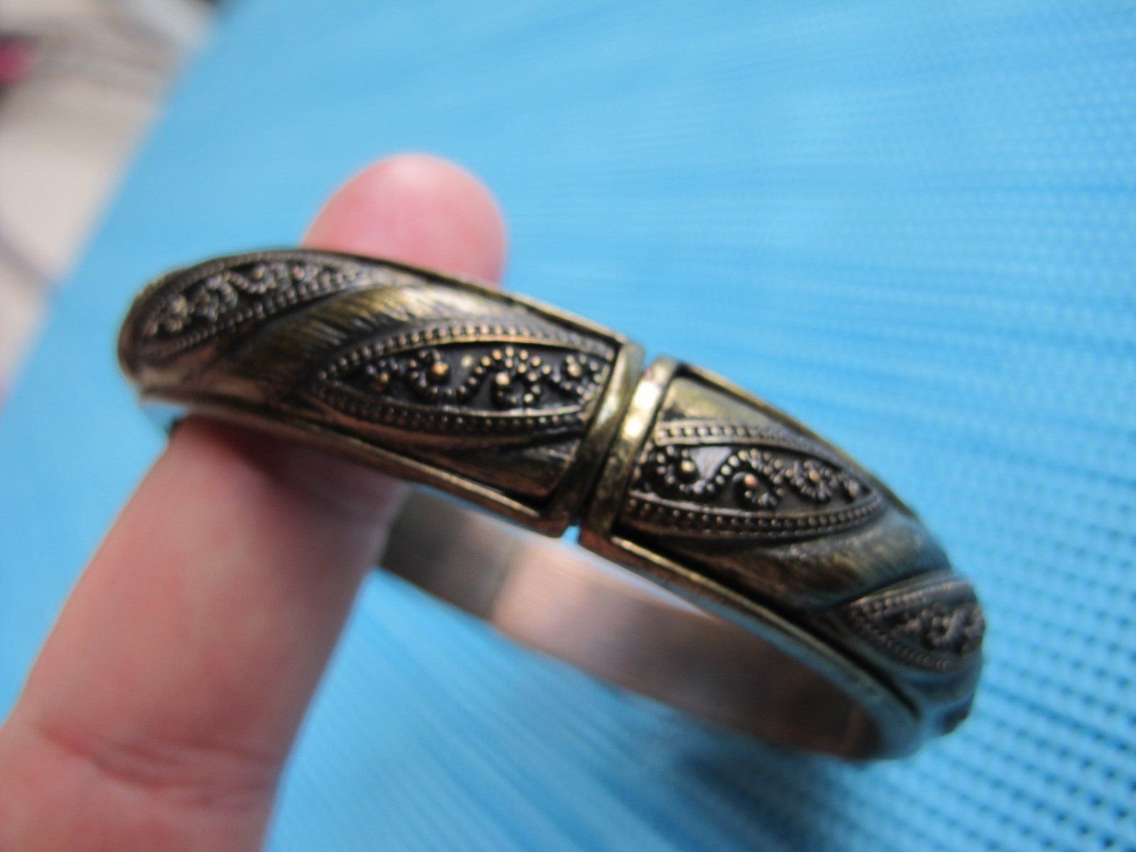 Bracciali & Braccialetti: Alter Armband aus Metall Vintage – Usato da Löhningen venduto da Chimae67 4