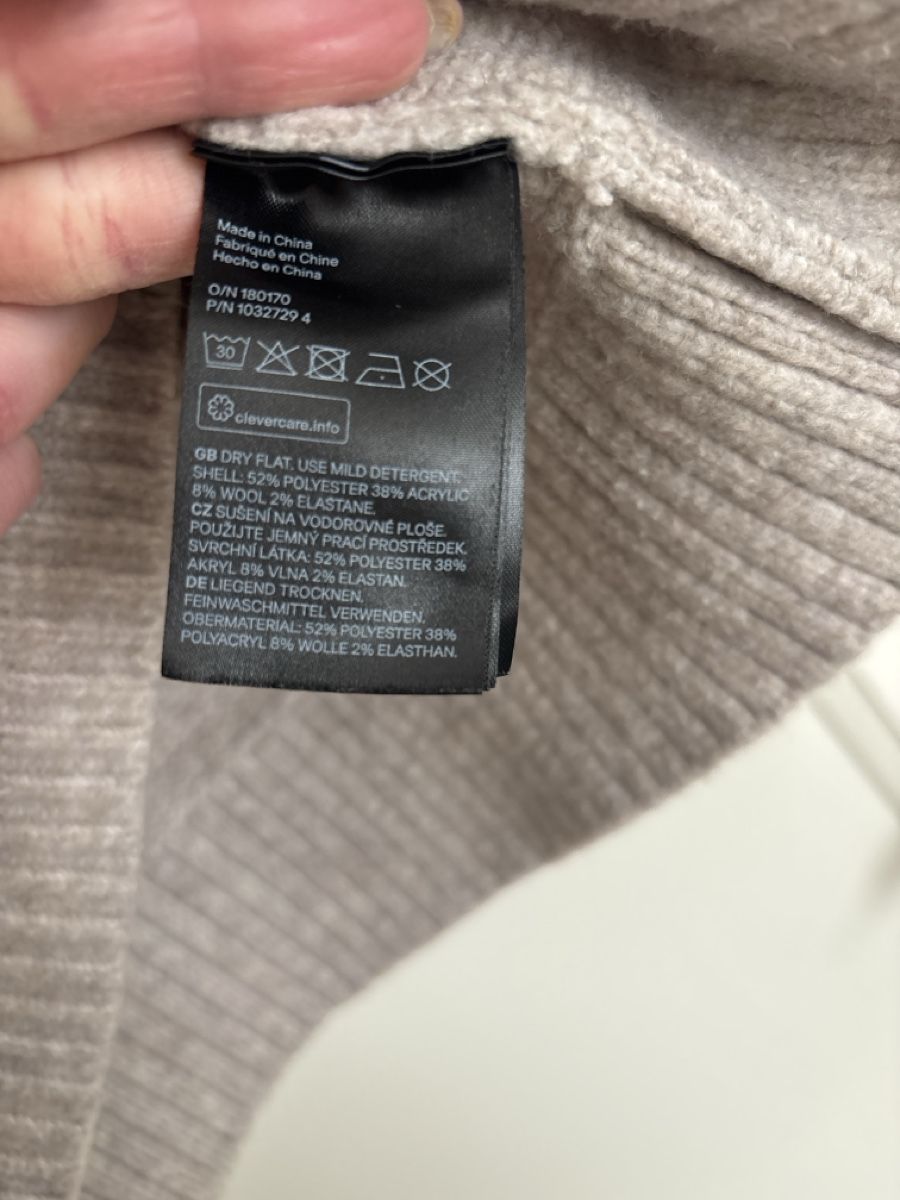 H&M Pullover & Sweatshirts: Pullover H&M – Gebraucht aus Zürich von M.dxc 2