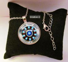 Iron Man Herz Tony Stark Silbern mit Kette