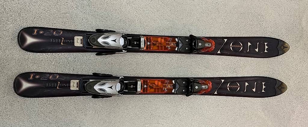 Skis: Atomic Free Zone I-20 Ski – Gebraucht aus Dagmersellen von mpincardini