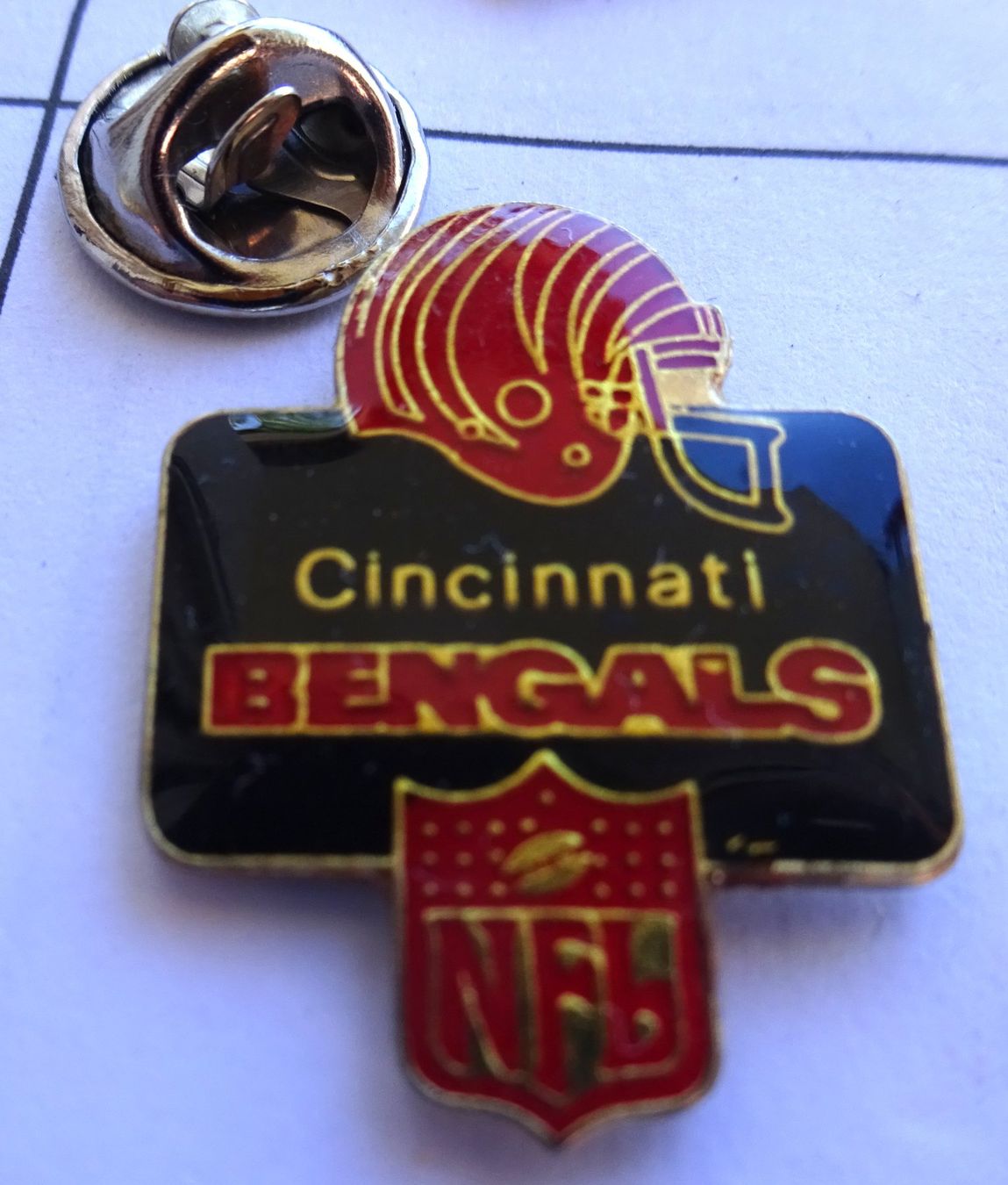 Plaketten & Abzeichen: Pin CINCINNATI  BENGALS  NFb – Gebraucht aus Utzenstorf von BUtter81
