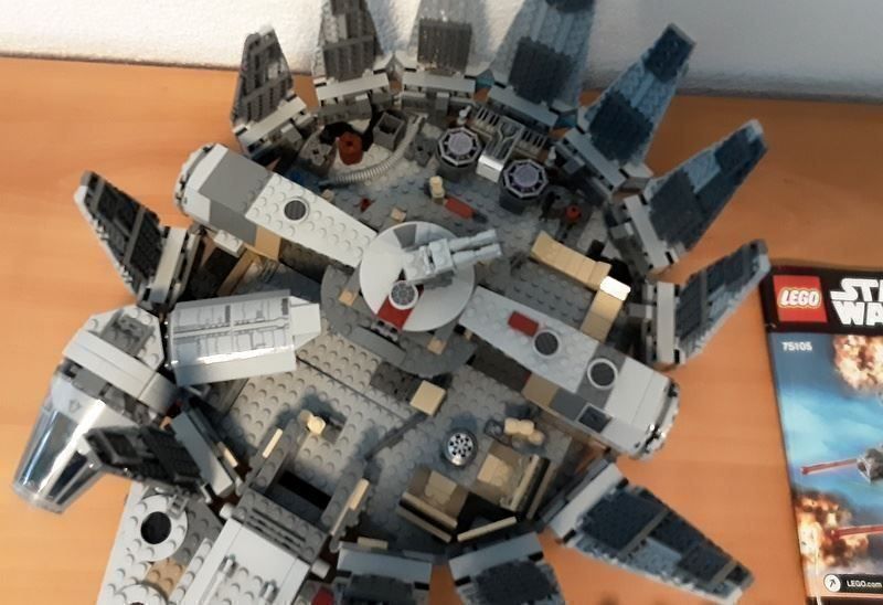 Lego Kit di costruzioni: LEGO Star Wars 75105 "Millennium Falcon" – Usato da Kreuzlingen venduto da Han-Solo-68 6