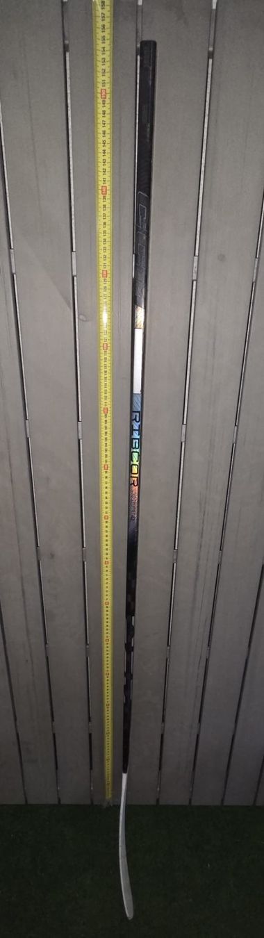 Ccm Bastoni & Pale: CCM Trigger 8 Pro, Rechts, 70 Flex, P29 – Usato da Adliswil venduto da hon_byn8