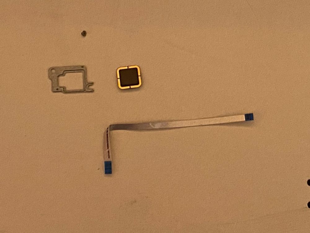 Hewlett Packard Notebook: HP Laptop Fingerabdrucksensor – Usato da gontenschwil venduto da JanKab311