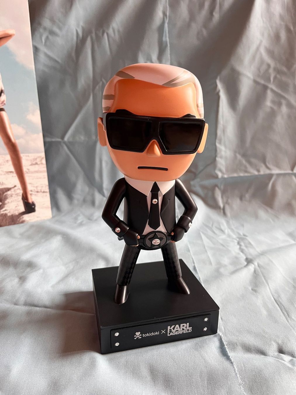 Statuette: KARL LAGERFELD tokidoki X – Nuovo (secondo la descrizione) da Hosenruck venduto da abakadabra 1