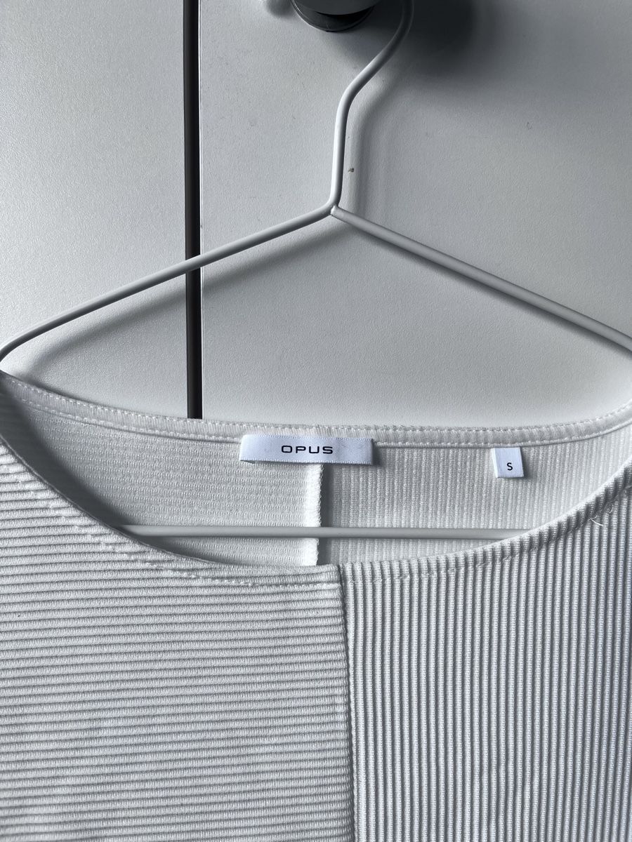 Opus Pulls & Sweat-shirts: OPUS Pullover – D'occasion à Sachseln par erdnussli29 2