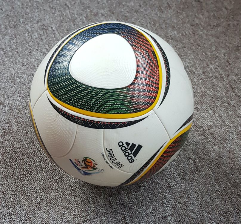 Original Jabulani - WM Ball 2010 | Kaufen auf Ricardo