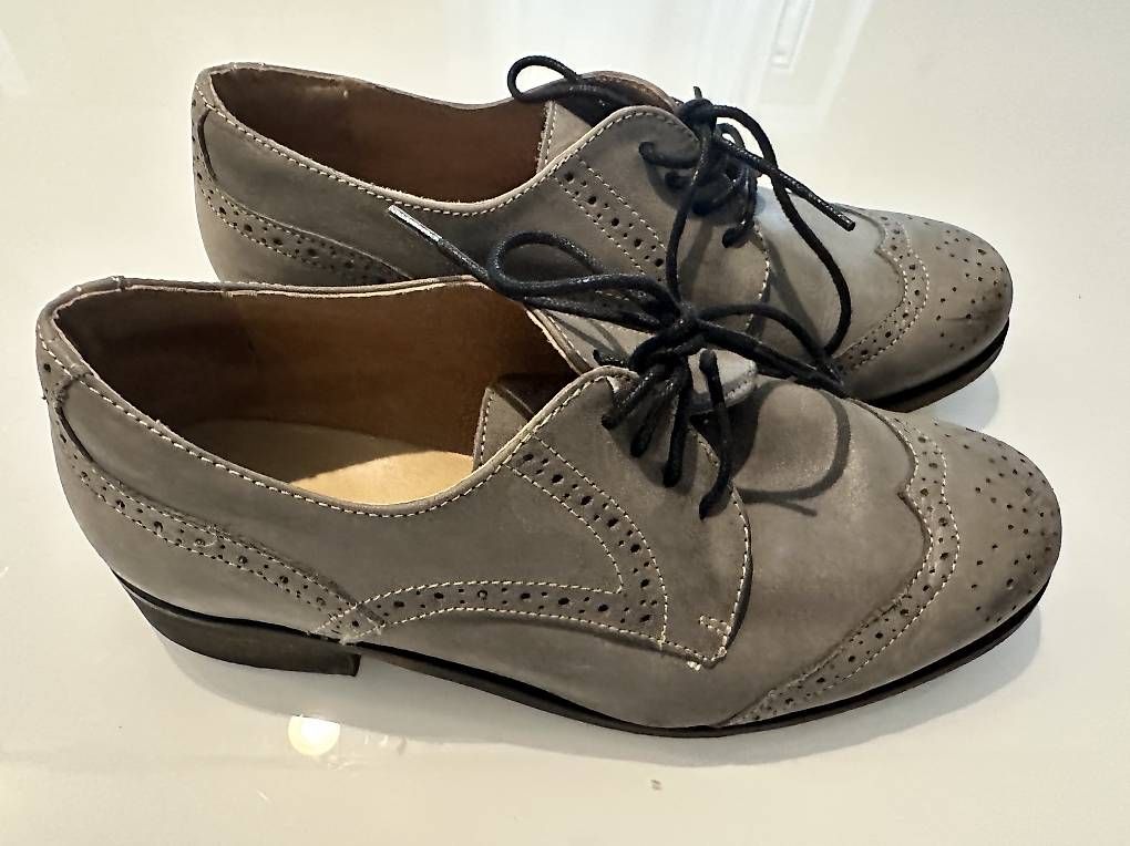 Damenschuhe: Halbschuh Leder grau – Gebraucht aus Muttenz von anna123 1