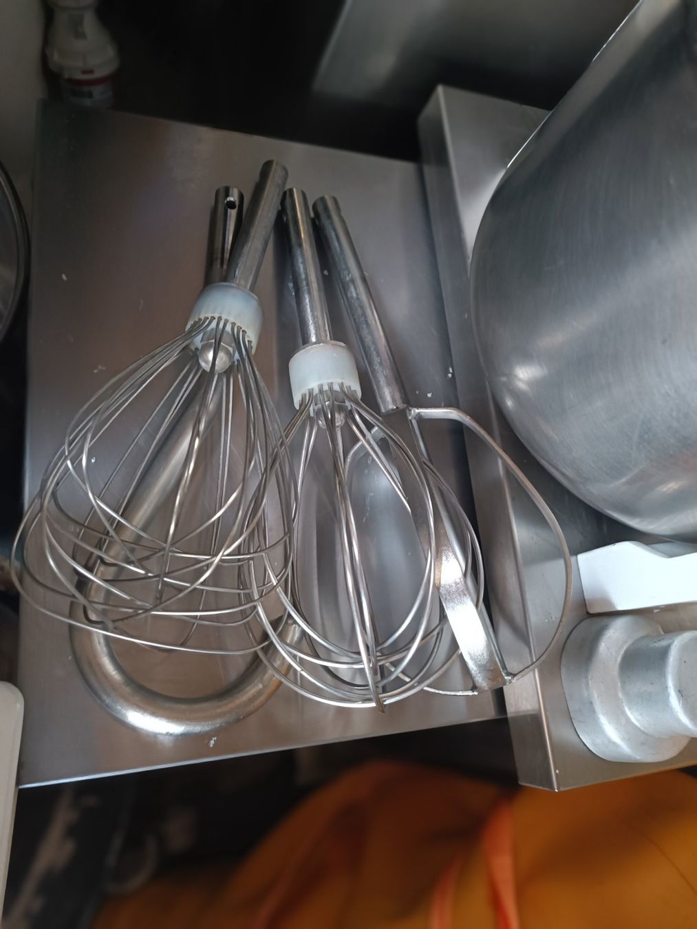 Lips Elettrodomestici da cucina: Lips Rotor Piccolo mit Gemüseschneider Fleischwolf – Usato da Lengnau BE venduto da turbostef 4