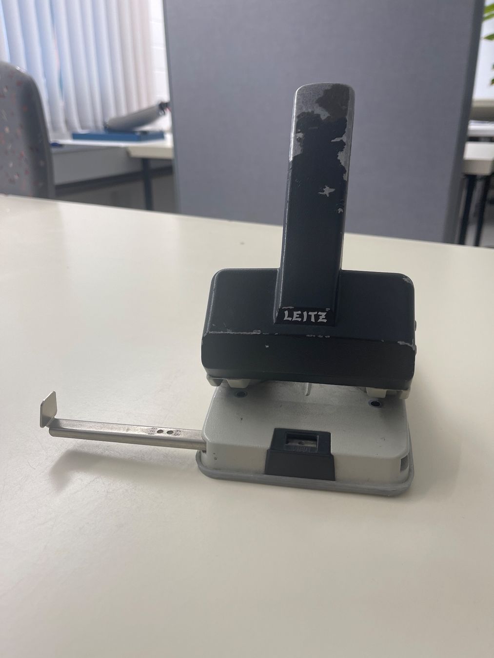 Leitz Tutti gli attrezzi: Locher Leitz, Profi 2 Loch – Usato da Matzingen venduto da carola71 2