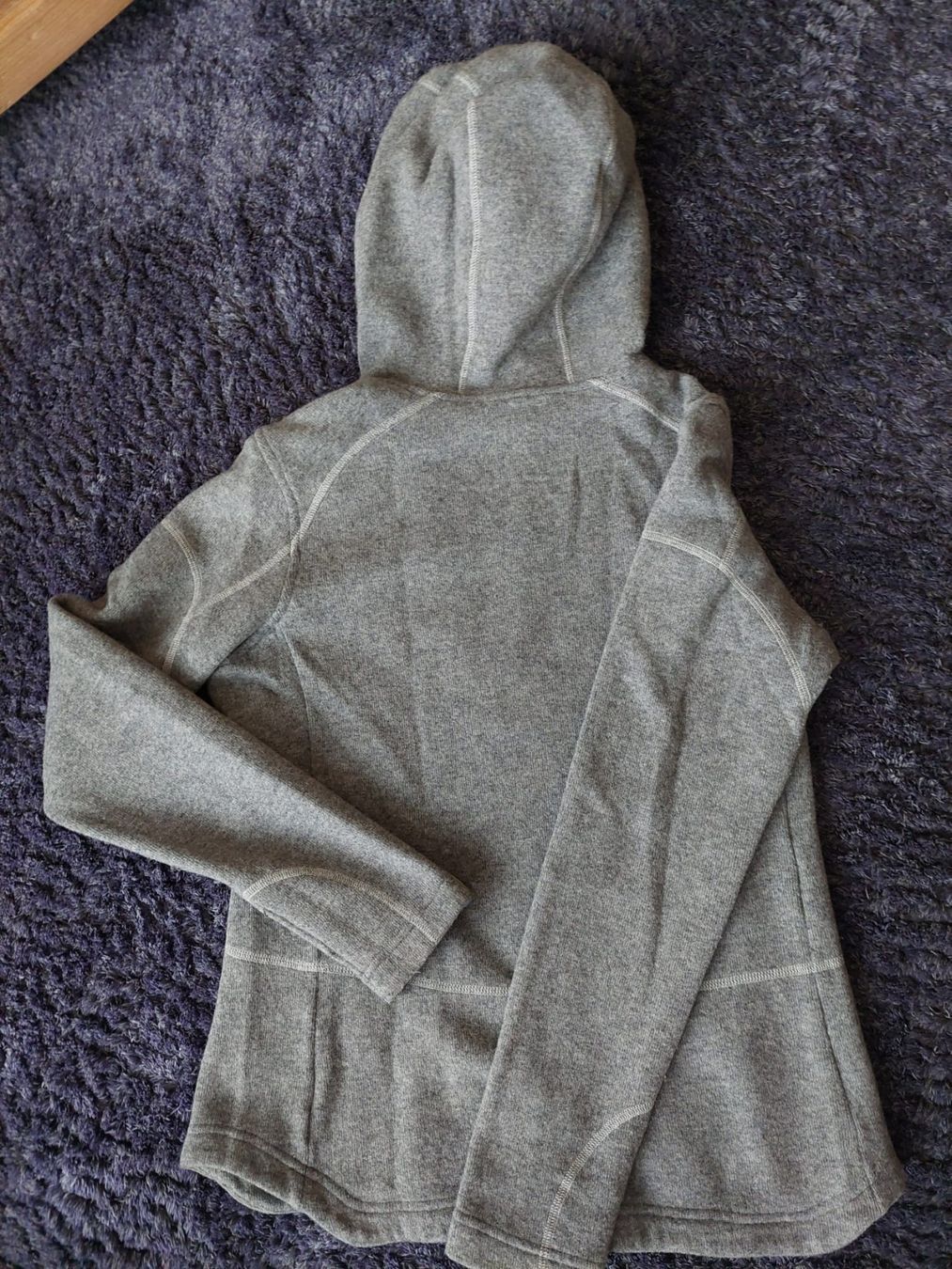 Pulls & Sweat-shirts: Wärmender Pullover von MERU mit Kapuze | anthrazit – D'occasion à Witterswil par AnetteK 2