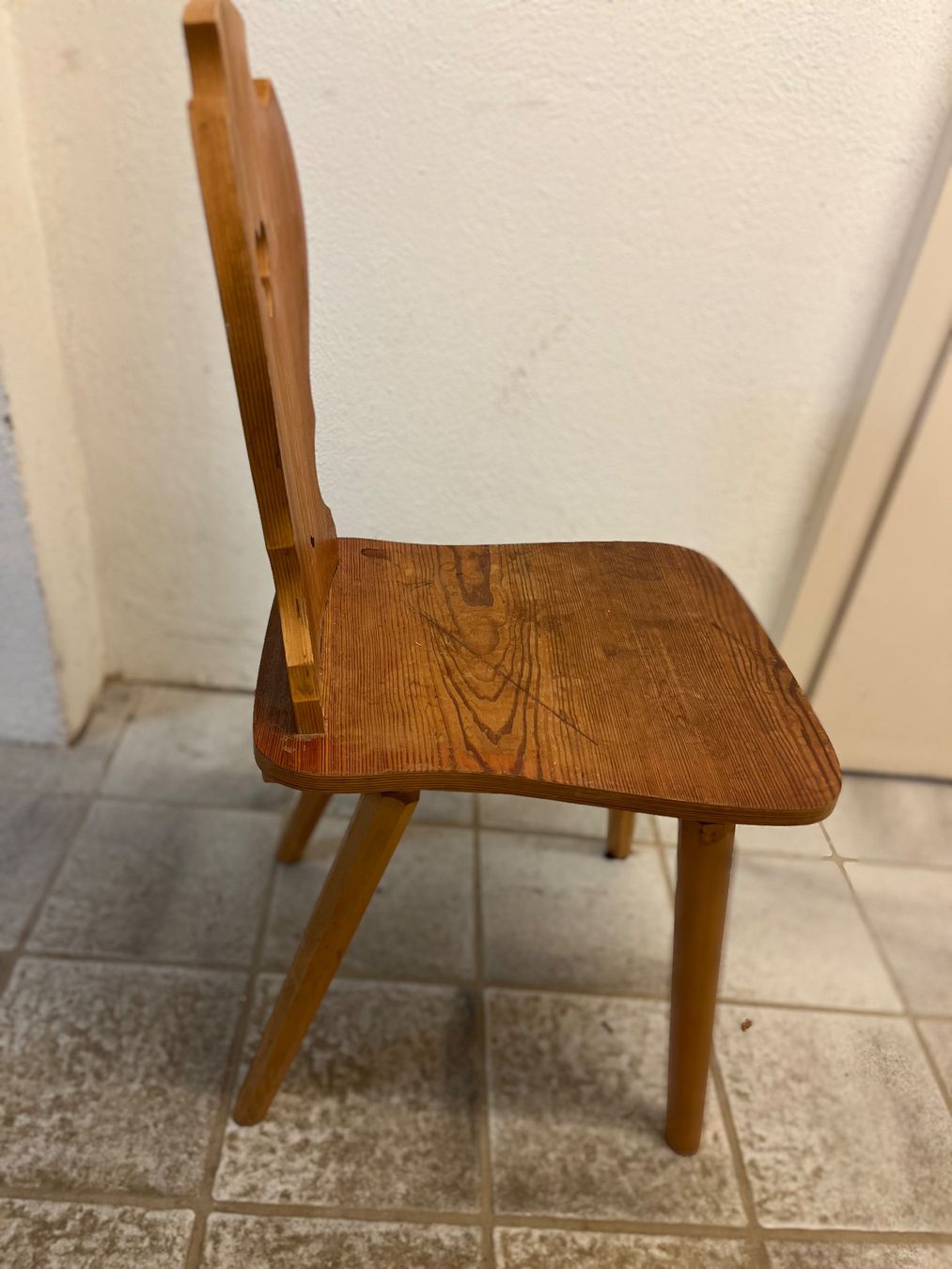 Stühle: Holzstuhl rustikal Landhausstil – Gebraucht aus Zürich von karlaurelian 2