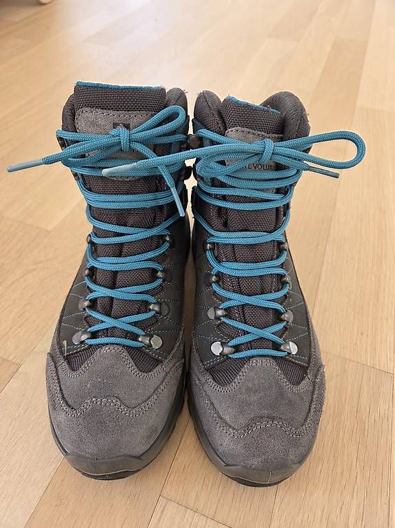 Scarpe per ragazzi: Wanderschuhe Kinder Trevolution Gr. 39 – Usato da Uster venduto da laemau